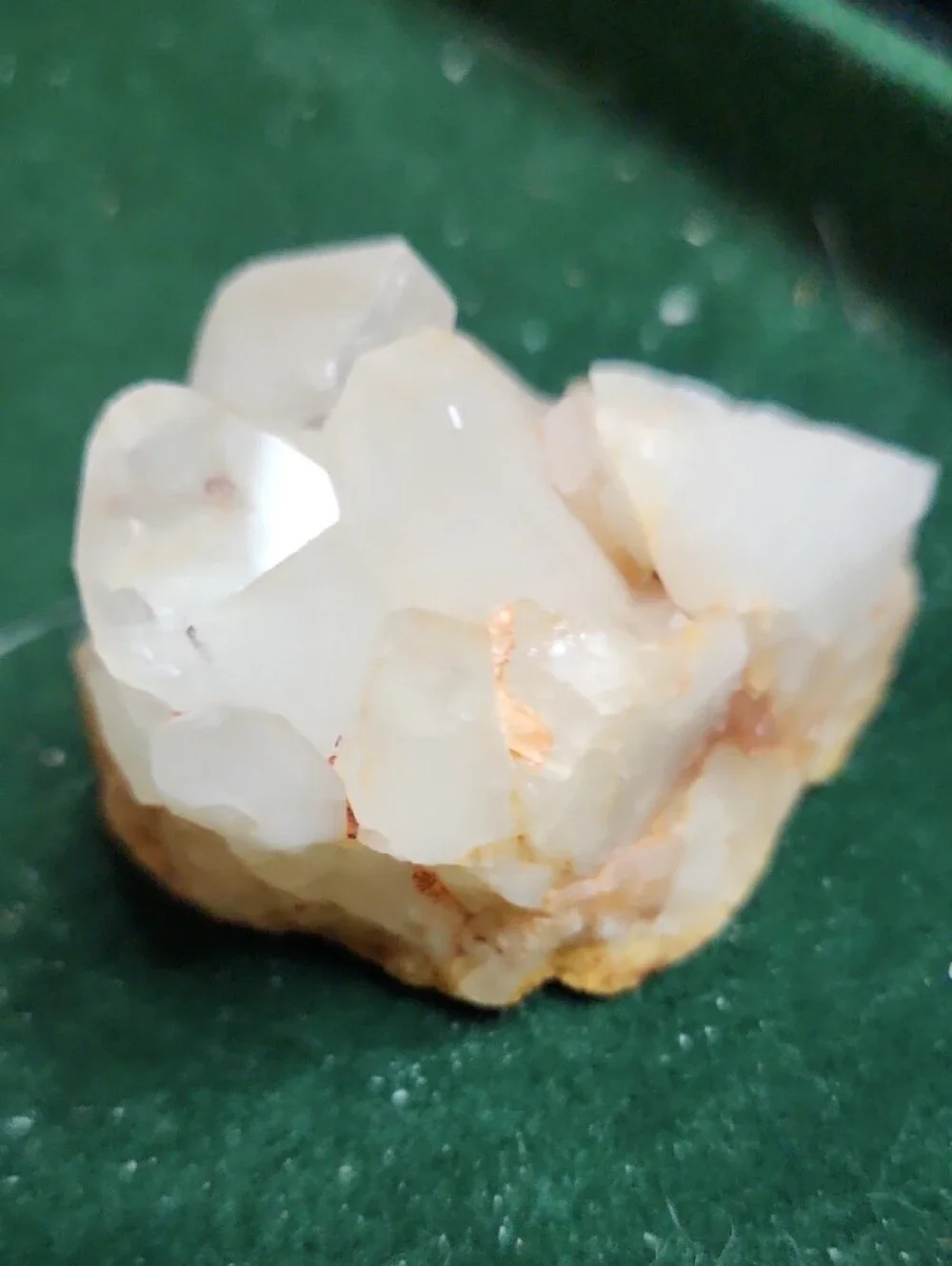 Natural Growth of Quartz Points, 2.8oz